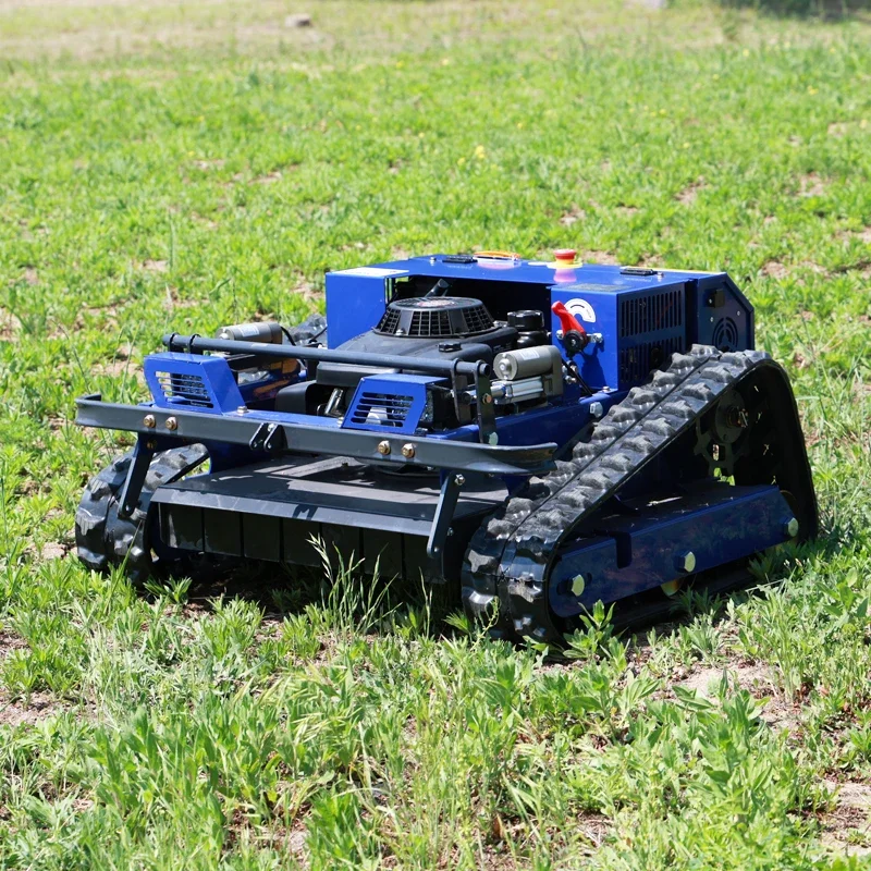 RMOEX 550 in a field